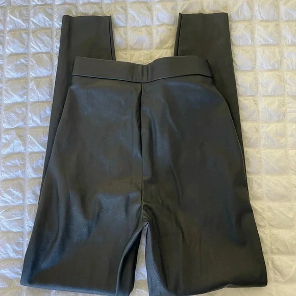 Vero Moda black high waist faux leather leggings - Picture 9 of 10
